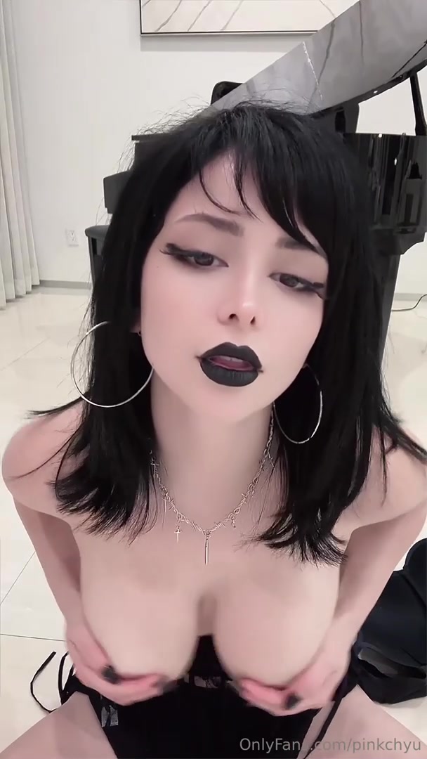 Pinkchyu aka Pinkchyowo HOT Video Big Boobs Onlyfans Trending